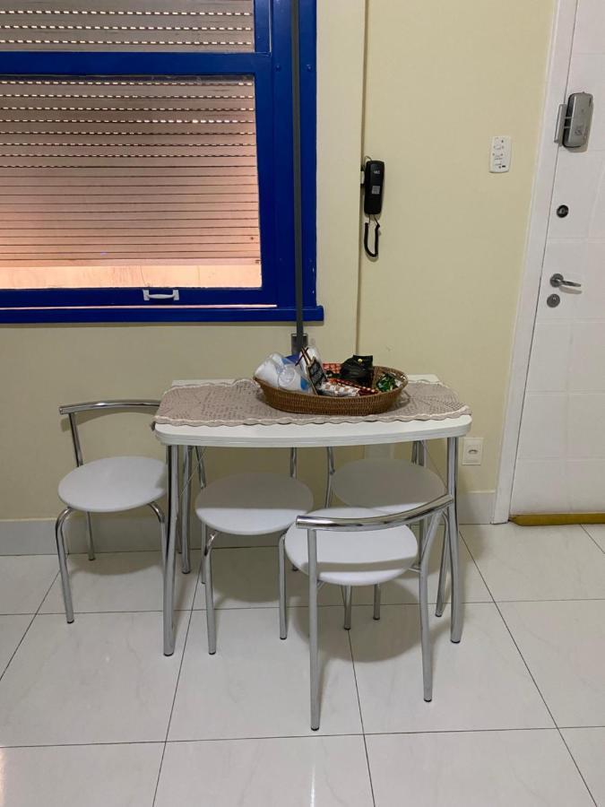 Copa Beach Home - Copacabana Posto 4 Quadra Da Praia Rio de Janeiro Bagian luar foto